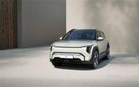 起亚发布EV3电动SUV，3.5万美元起，全球销量目标20万辆